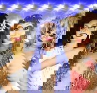 Les Divas An All Male Revue - Accommodation Guide