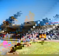 Mathoura Speed Shear and Annual Cancer Fundraiser - Accommodation Guide