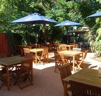 Four Iron Restaurant - Accommodation China