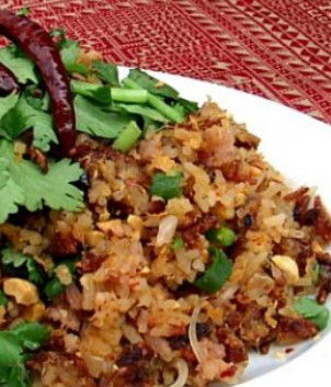 Lao-Thai Luammit Restaurant - Accommodation Guide 1