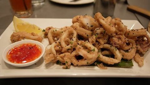 Mike's Grill & Bar - Accommodation Asia 2