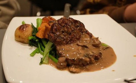 Mike's Grill & Bar - Accommodation Asia 3