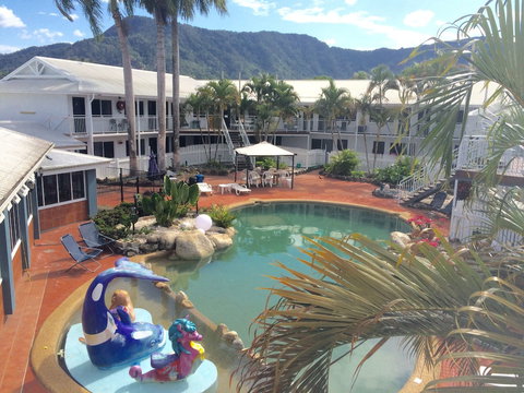 Cairns New Chalon - Accommodation Guide 1