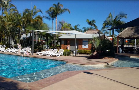 Blue Dolphin Holiday Resort - Accommodation Asia 3