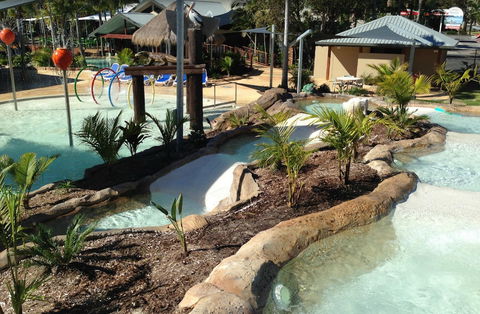 Blue Dolphin Holiday Resort - Accommodation Asia 4