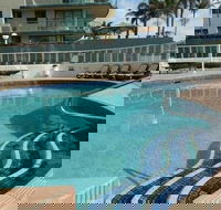 Beachfront Towers - Accommodation Asia