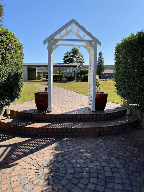 Airport Motel Sir Francis Drake - Accommodation Guide 4