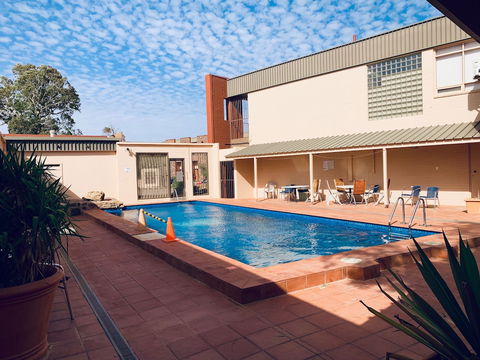 Desert Cave Hotel - Accommodation Asia 1