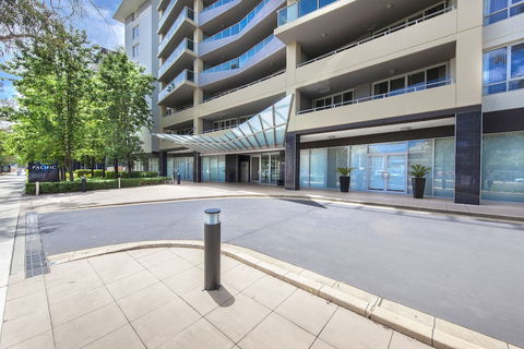 Pacific Suites Canberra - Accommodation Asia 1