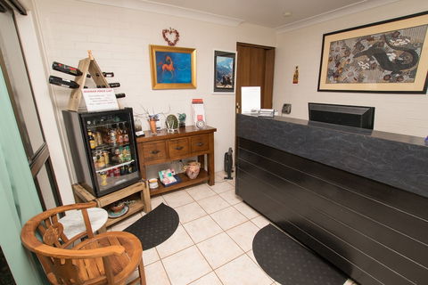 Country Pathfinder Motor Inn - Accommodation Asia 6