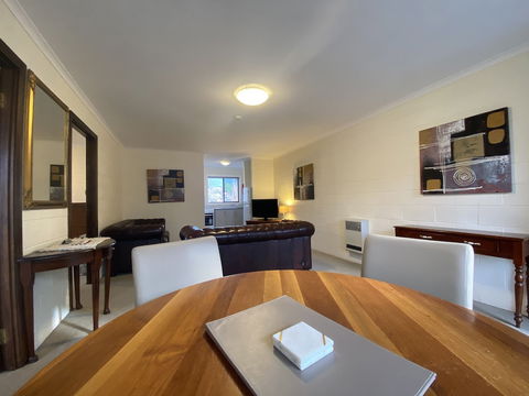 Grosvenor Court Apartments Hobart - Accommodation Guide 4