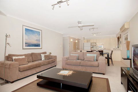 Offshore Noosa Resort - Accommodation Asia 5