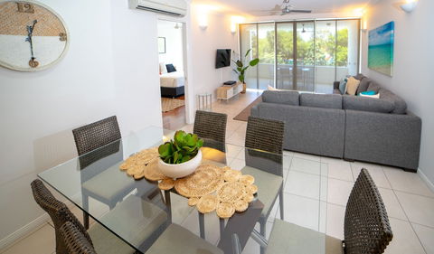 Waters Edge Apartments Cairns - Accommodation China 1