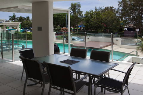 Waters Edge Apartments Cairns - Accommodation China 5