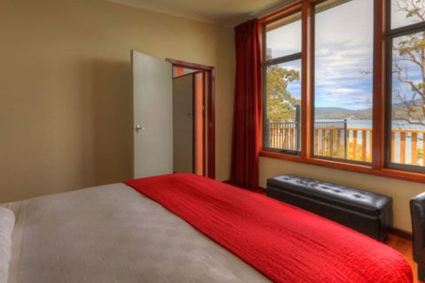 Driftwood Cottages - Accommodation Asia 2