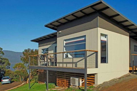 Driftwood Cottages - Accommodation Asia 3