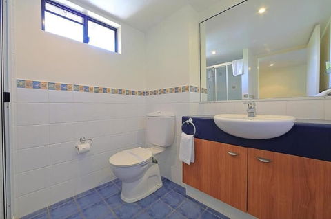 Kacys Bargara Beach Motel - Accommodation Asia 4