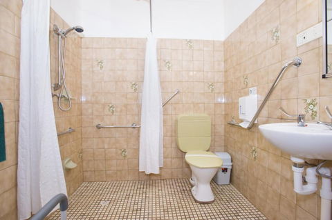 The Standpipe Golf Motor Inn - Accommodation Asia 4