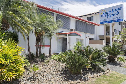 Sunshine Beach Resort - Accommodation Asia 2