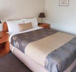 Econo Lodge Hacienda Motel Geelong - Accommodation Asia