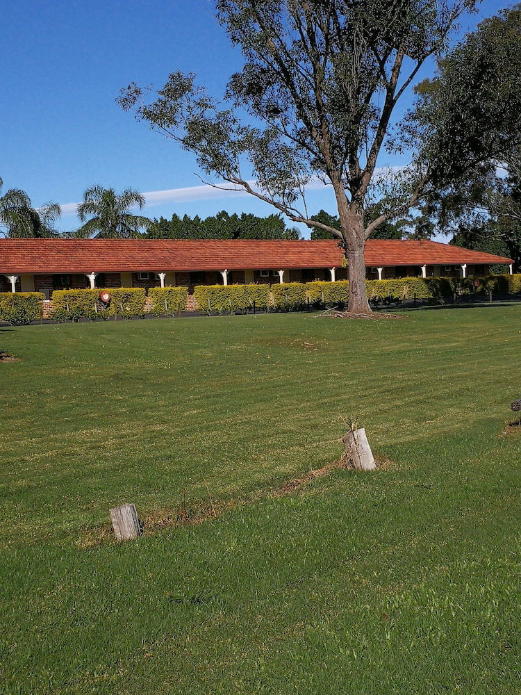 Monaltrie NSW Accommodation Asia