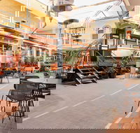 Quality Hotel Dickson - Accommodation Asia