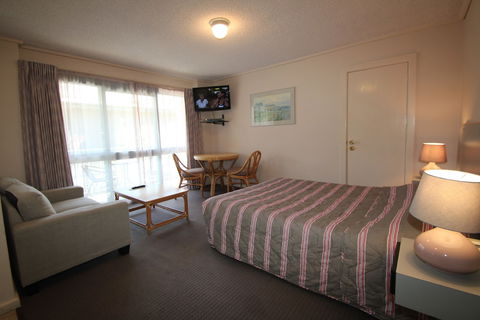 Beaumaris Bay Motel - Accommodation Guide 4