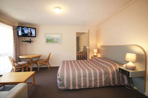 Beaumaris Bay Motel - Accommodation Guide 2