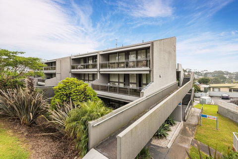 Horizon Apartments Narooma - Accommodation Guide 4