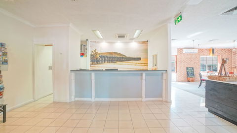 Country 2 Coast Coffs Harbour Motor Inn - Accommodation Guide 6