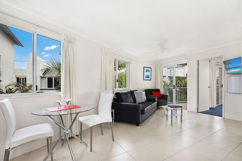 Beachside Mooloolaba - Accommodation Asia 5