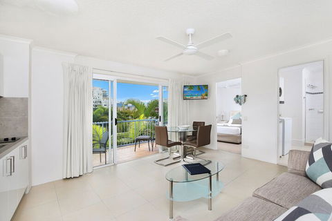 Beachside Mooloolaba - Accommodation Asia 7