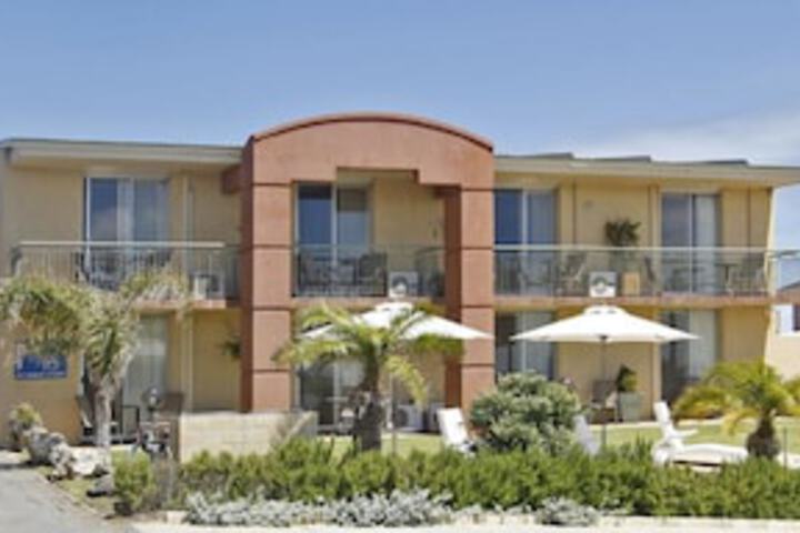 North Beach WA Accommodation Asia