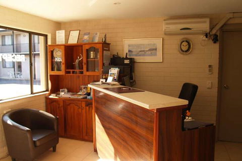 Pigeon House Motor Inn - Accommodation Asia 7