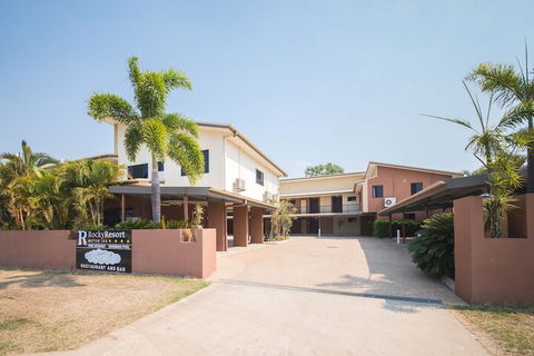 Rocky Resort Motor Inn - Accommodation Guide 3