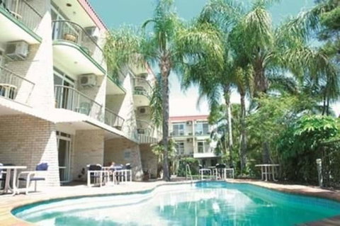 Bombora Resort - Accommodation China 2