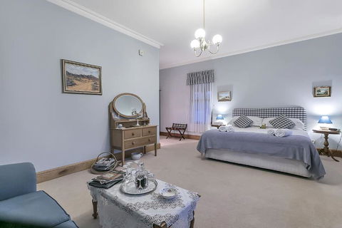 Abbotsford Country House - Accommodation Asia 6