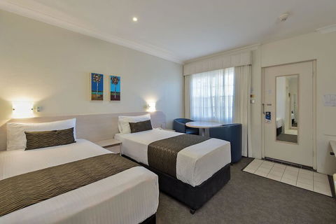 Comfort Inn All Seasons - Accommodation Asia 7