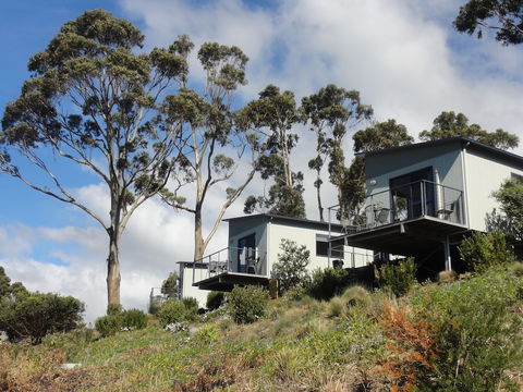 Swansea Beach Chalets - Accommodation Guide 1