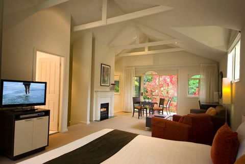 Falls Mountain Retreat - Accommodation Asia 4