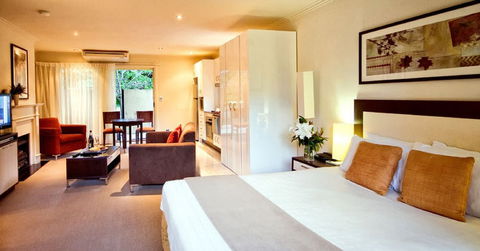 Falls Mountain Retreat - Accommodation Asia 3
