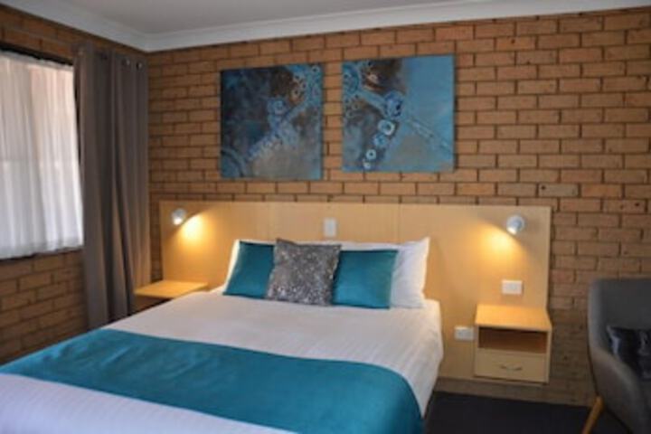 Wilsonton QLD Accommodation Guide