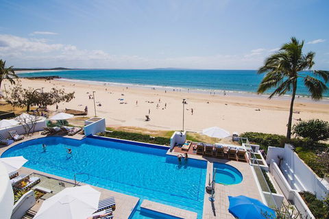Tingirana Noosa - Accommodation Asia 5