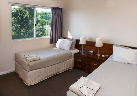 Cable Beachside Villas - Accommodation Asia 6