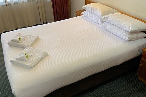 Aviators Lodge Motel - Accommodation Asia 7