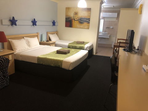 Countryman Motor Inn - Accommodation Asia 4