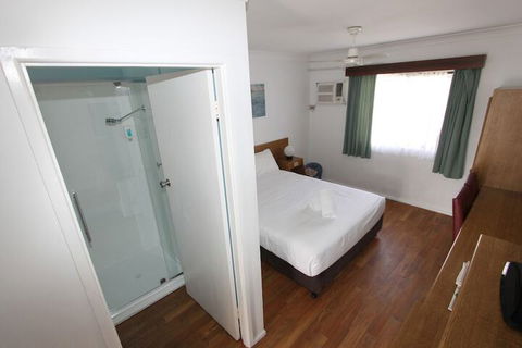Toreador Motel - Accommodation Asia 5