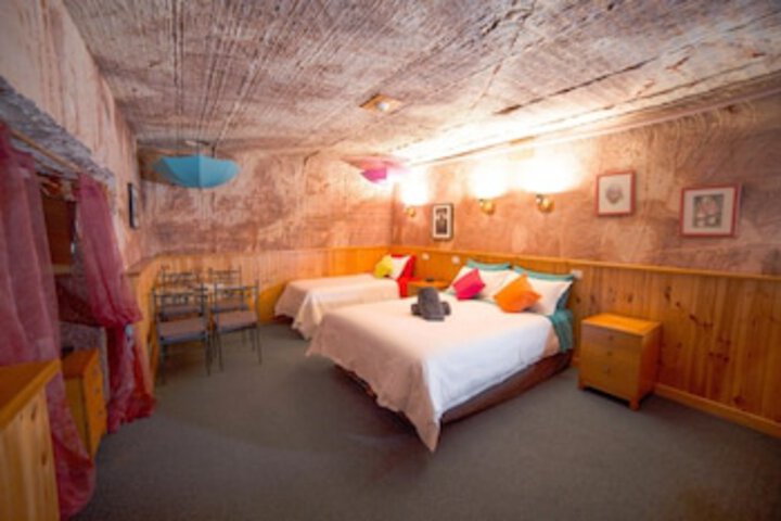  Accommodation Asia