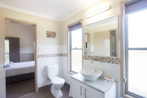 Halifax Holiday Park - Accommodation Asia 7