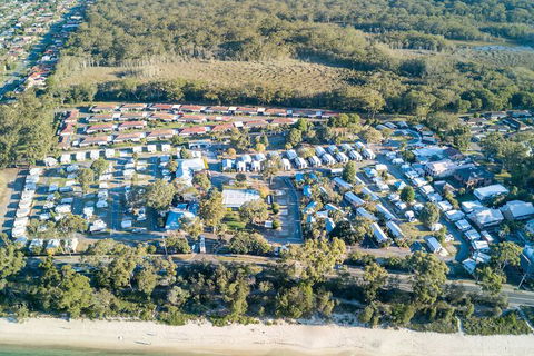 Shoal Bay Holiday Park - Accommodation Asia 1
